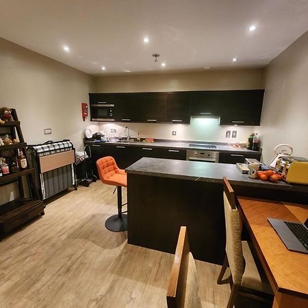 Joyful Abode - Live In The Heart Of Manchester Apartment Bagian luar foto